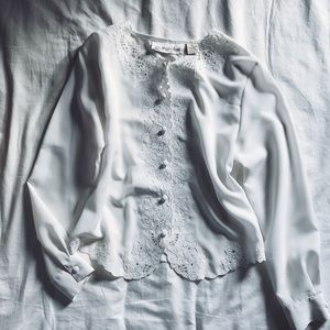 White vintage embroidered blouse